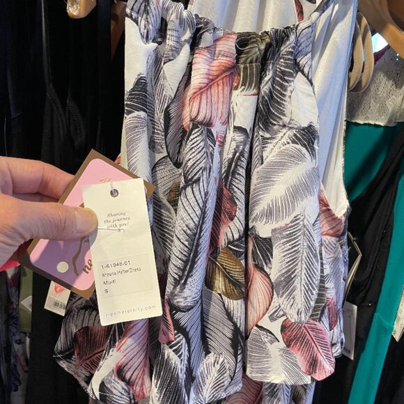 smallRipe Krensa Maternity & Nursing Floral Halter Max Size Small (6) - Picture 3 of 4